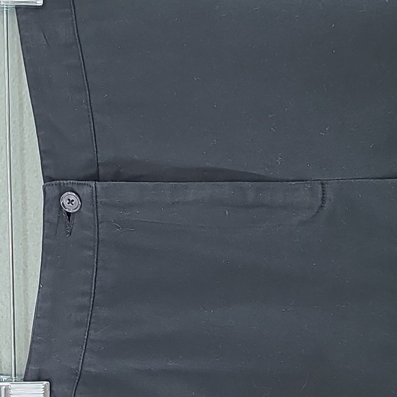 COLDWATER CREEK Women's Black Cotton / Spandex Capri Pants - Size 16 - Picture 2 of 10